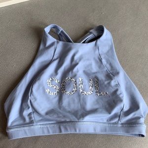 Lululemon halter sports bra